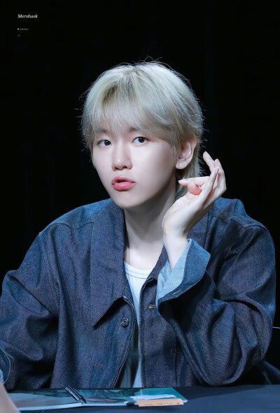 边伯贤吴世勋朴灿烈