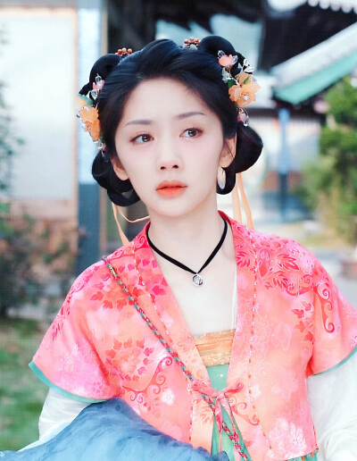 王影璐