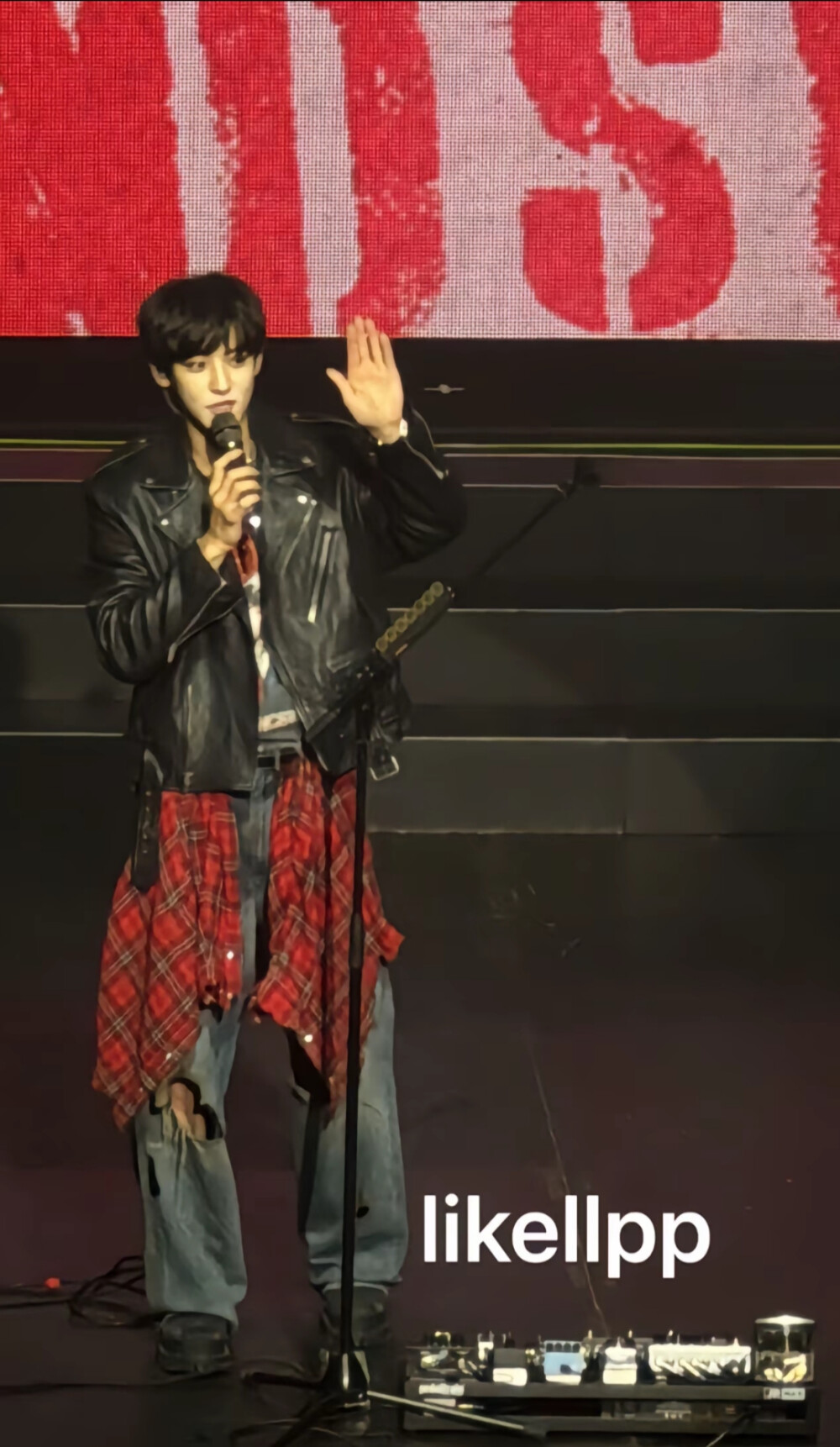 边伯贤吴世勋朴灿烈