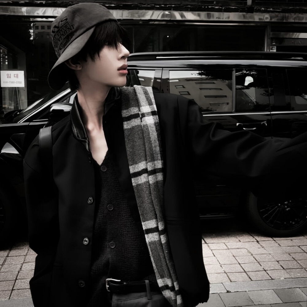 权威男头 拿图点赞关注