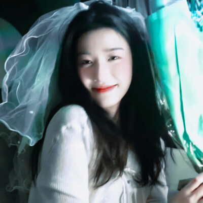 卢昱晓