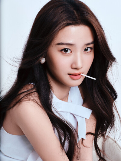 卢昱晓