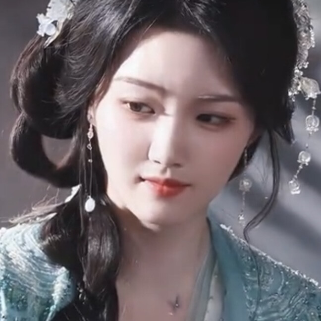 命运面前，我是一直顺水而下的草框