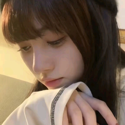 大半个地球外还有个你