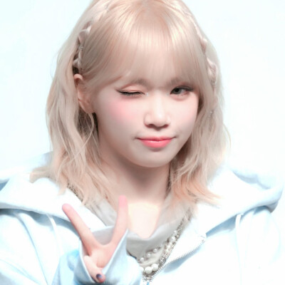 ⊹⁺꧞涙が目にあふれて海になる*ﾟ