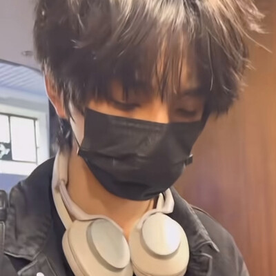 王橹杰