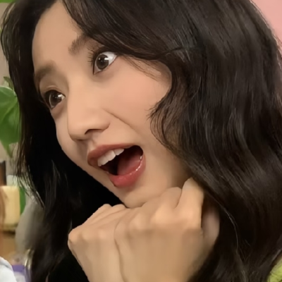 你嘴角微微一笑