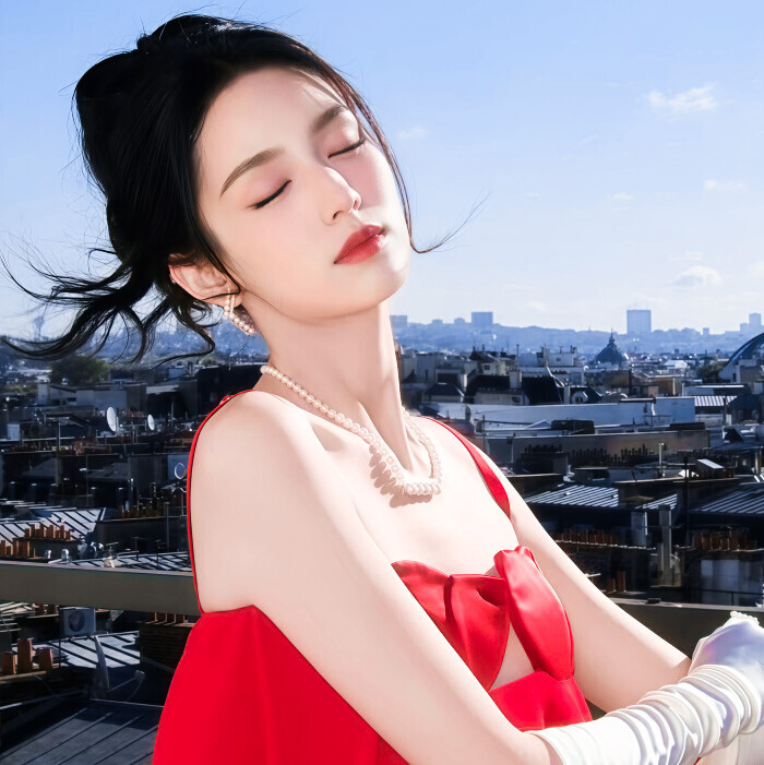 忍不住化成一条固执的鱼