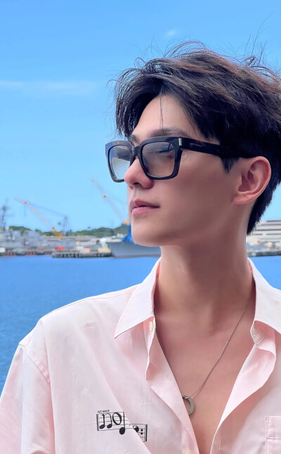 杨洋