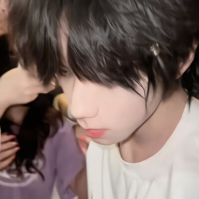 王橹杰