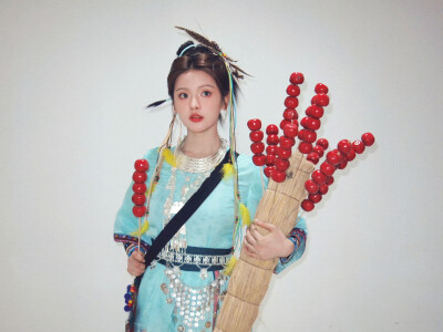 杨超越