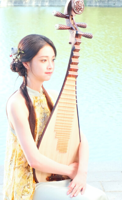 周洁琼