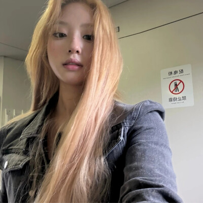 女头