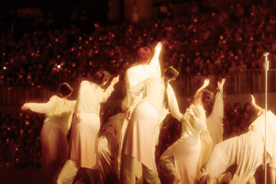 易烊千玺演唱会