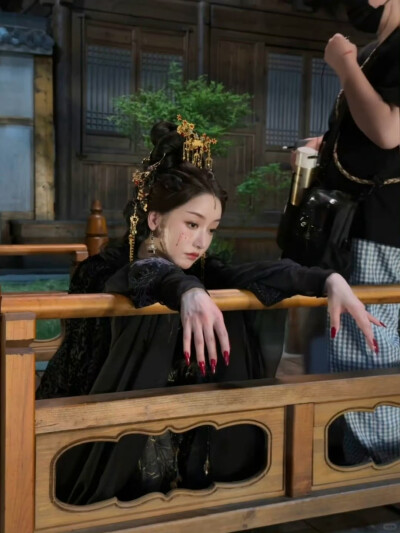 姜贞羽