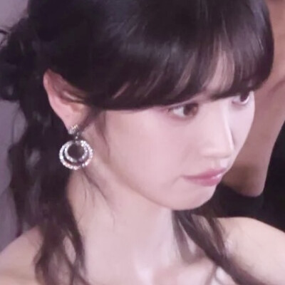 田曦薇