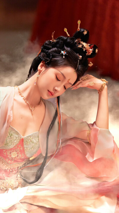 姜贞羽