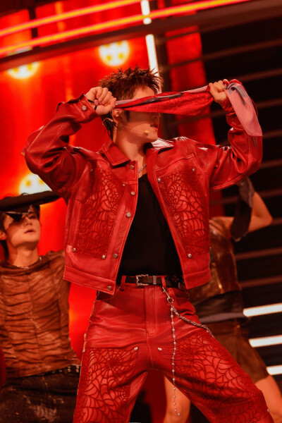 王栎鑫dangerous