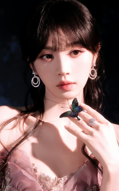 田曦薇