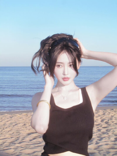 张天爱