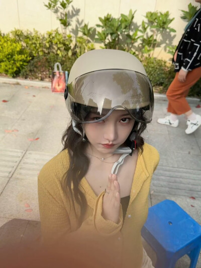 姜贞羽