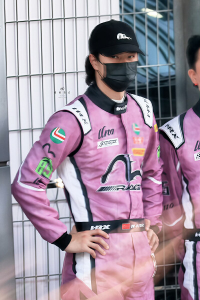 王一博(侵权删)