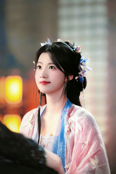 入青云｜明意
cr：赴春辞舟