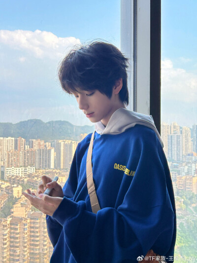 王橹杰壁纸 - 高清图片，堆糖，美图壁纸兴趣社区