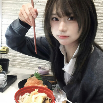 女头