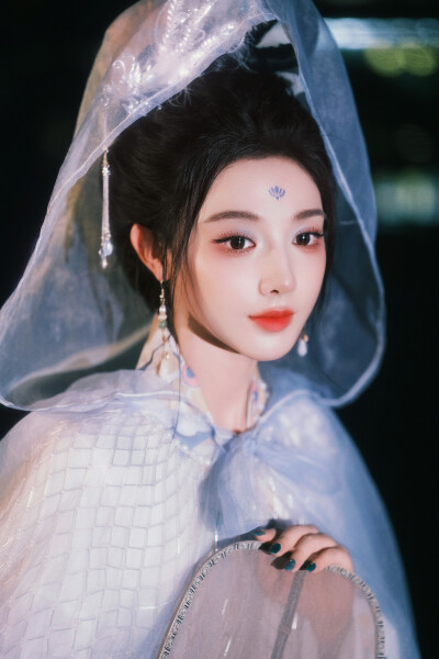 彭小苒