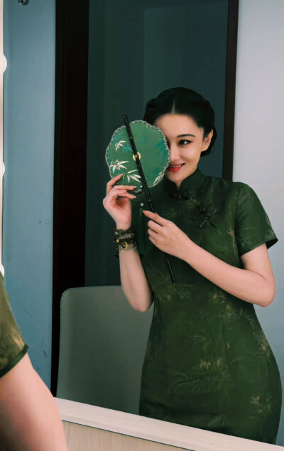 张馨予