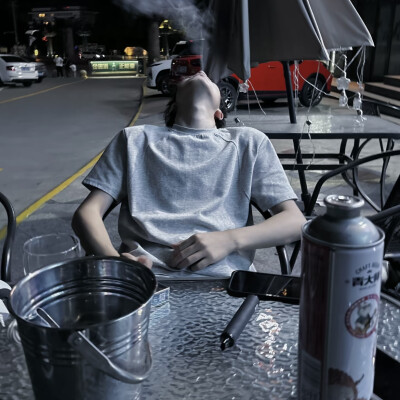 无论以后你是否珍惜和悔改 我都愿意错过