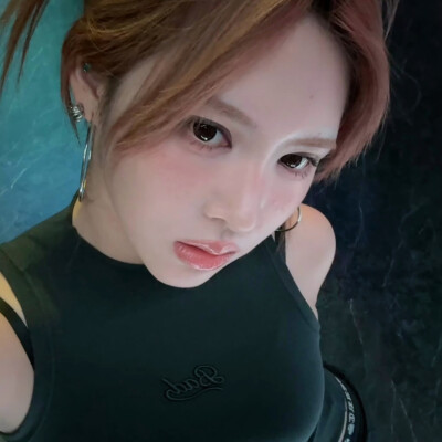 Red彭湘蕊