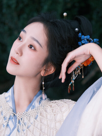 吴明晶