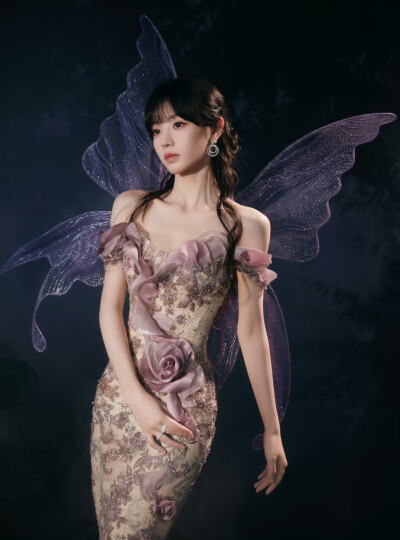 田曦薇