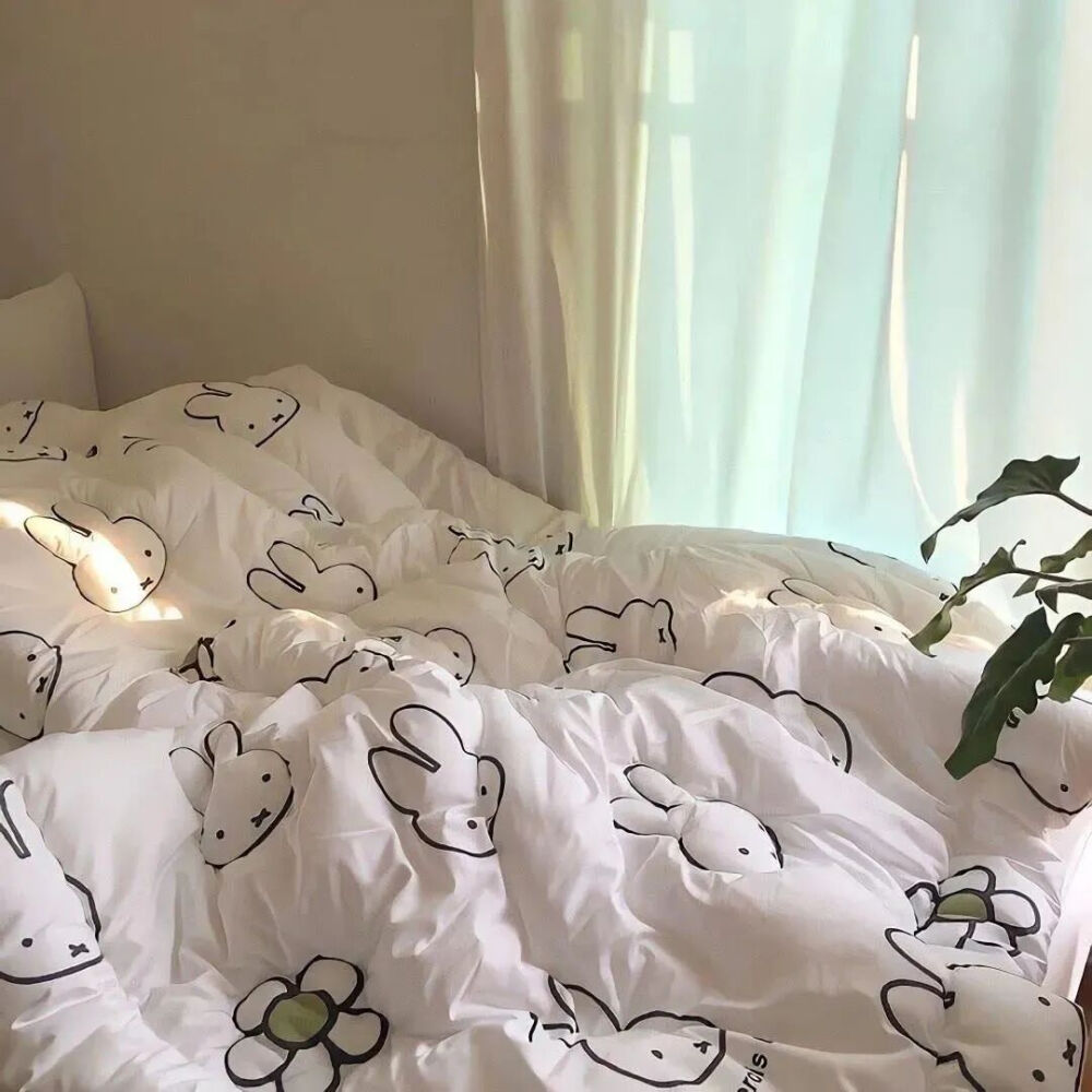 你是树荫还是雨滴 我没戴眼镜 分不清