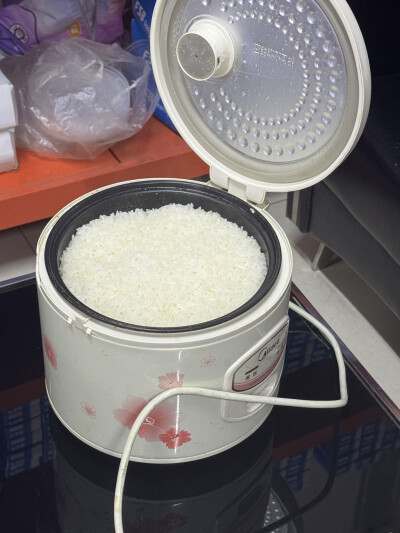 吃饭十月