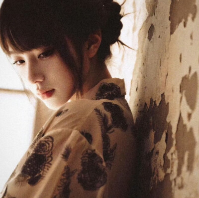 女头