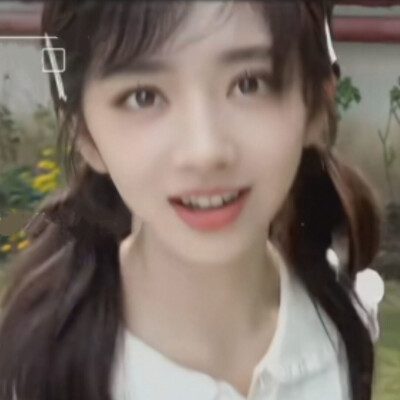 他那天，说我眼睛会笑。