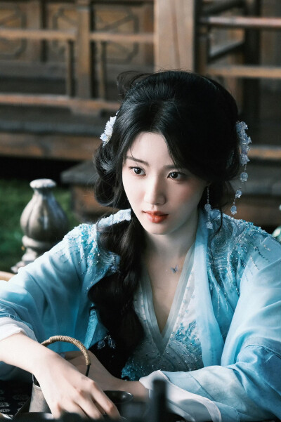 卢昱晓