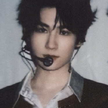 丁程鑫张真源源鑫