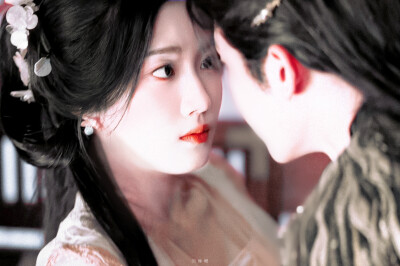 入青云 侯明昊 卢昱晓 
