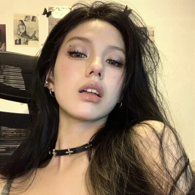 女头