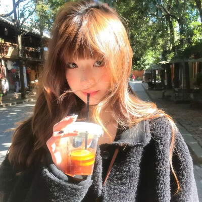 女头