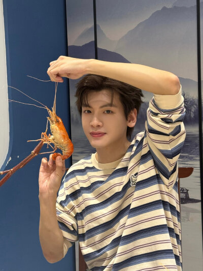 翟潇闻
