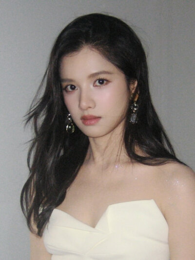 张婧仪