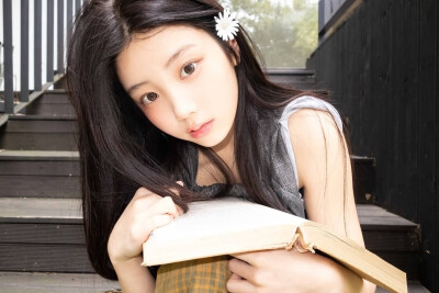 ILLIT wonhee李沅禧