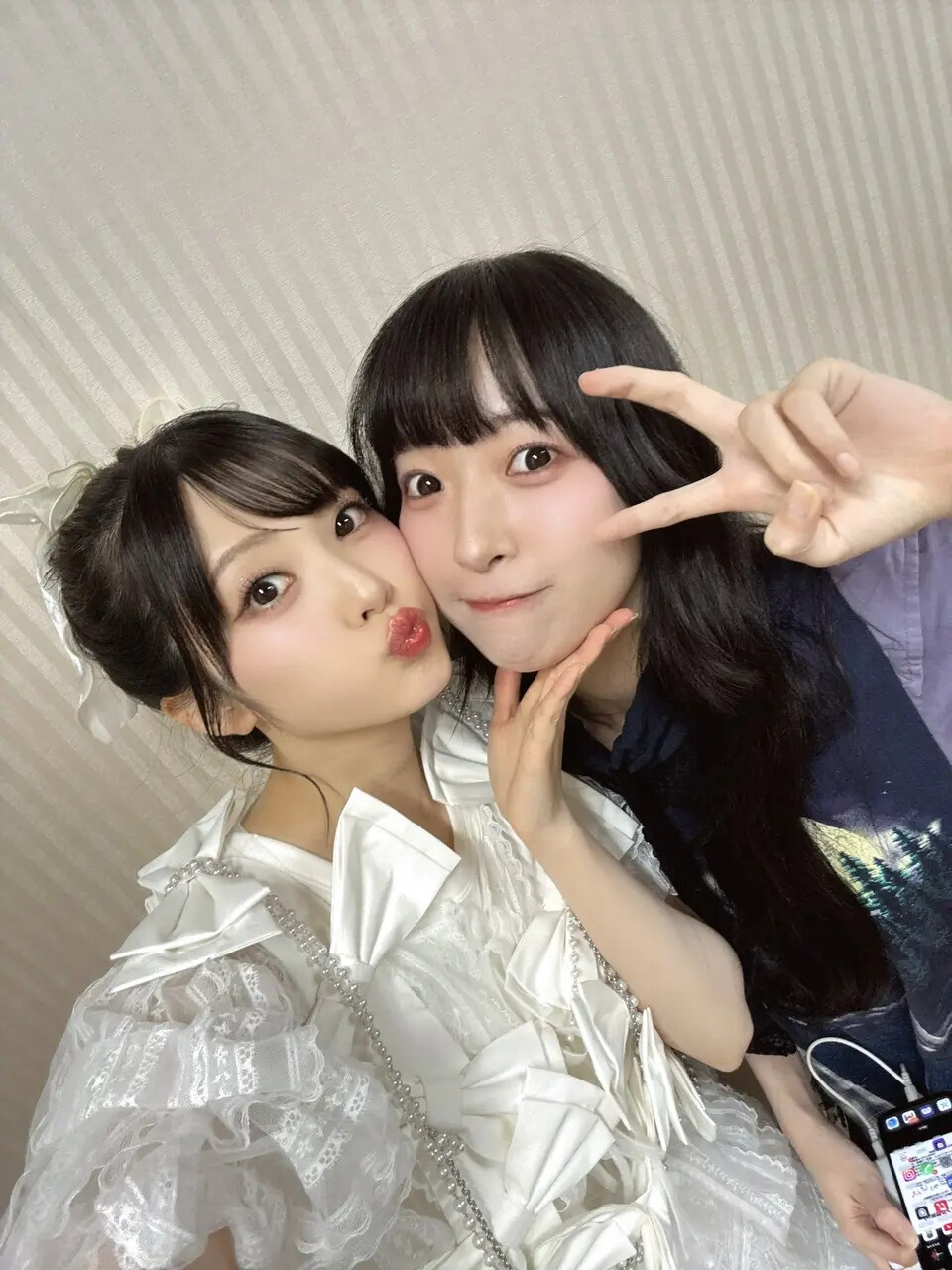 结那生日会的返图，参加结那生日的会有小花、kankan