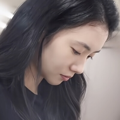侧脸也萌
