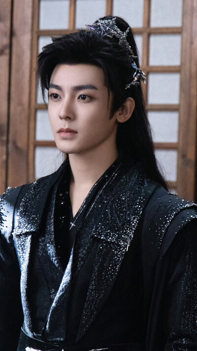 入青云 纪伯宰 侯明昊